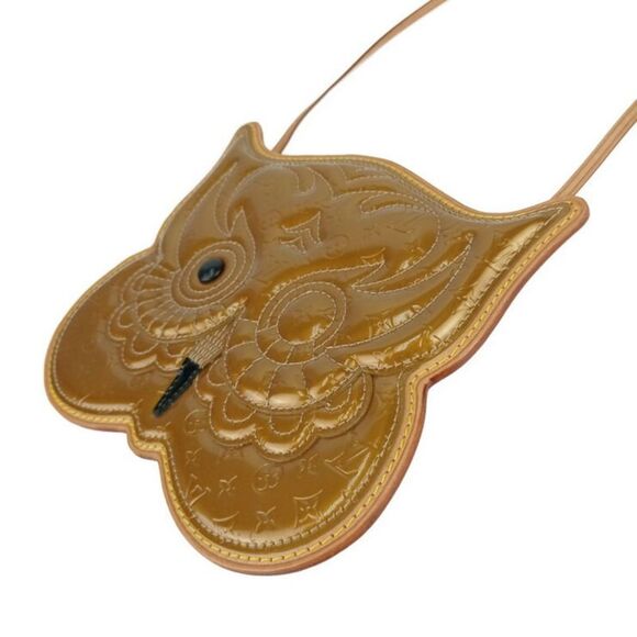 Louis Vuitton Vernis Gold Shoulder Bags - Picture 2 of 7